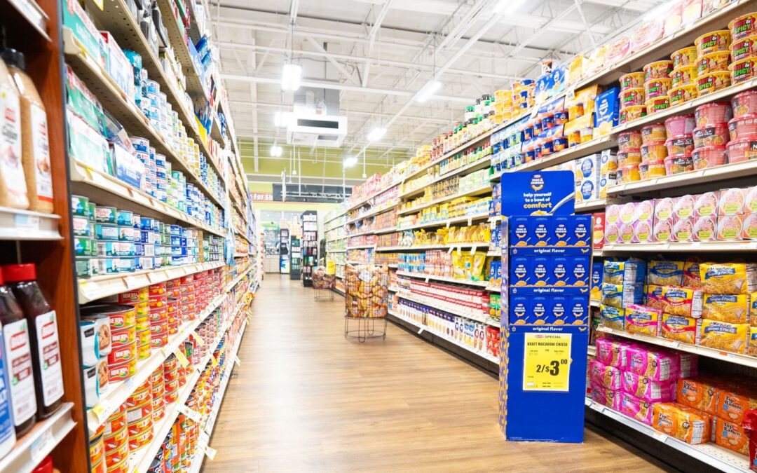 How Local Grocery Stores in Fort Lauderdale Help Busy Families Save Time